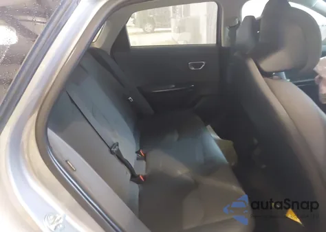 2025 Kia K4 Lxs из США, поврежденный, VIN 3KPFT4DE5SE011889